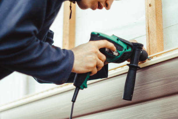 Custom Trim and Detailing for Siding in Mayflower Village, CA